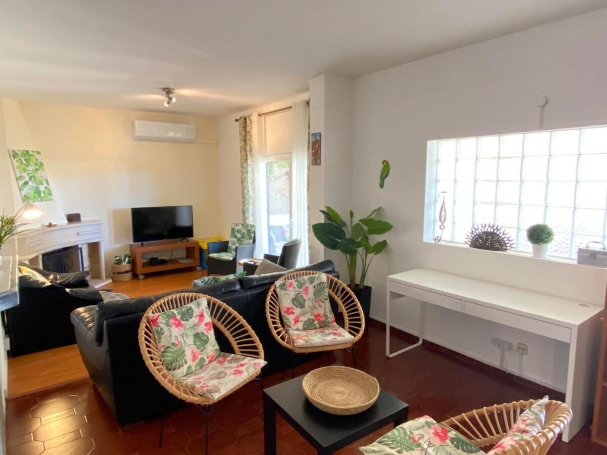 House- Huge Apartment Lagos